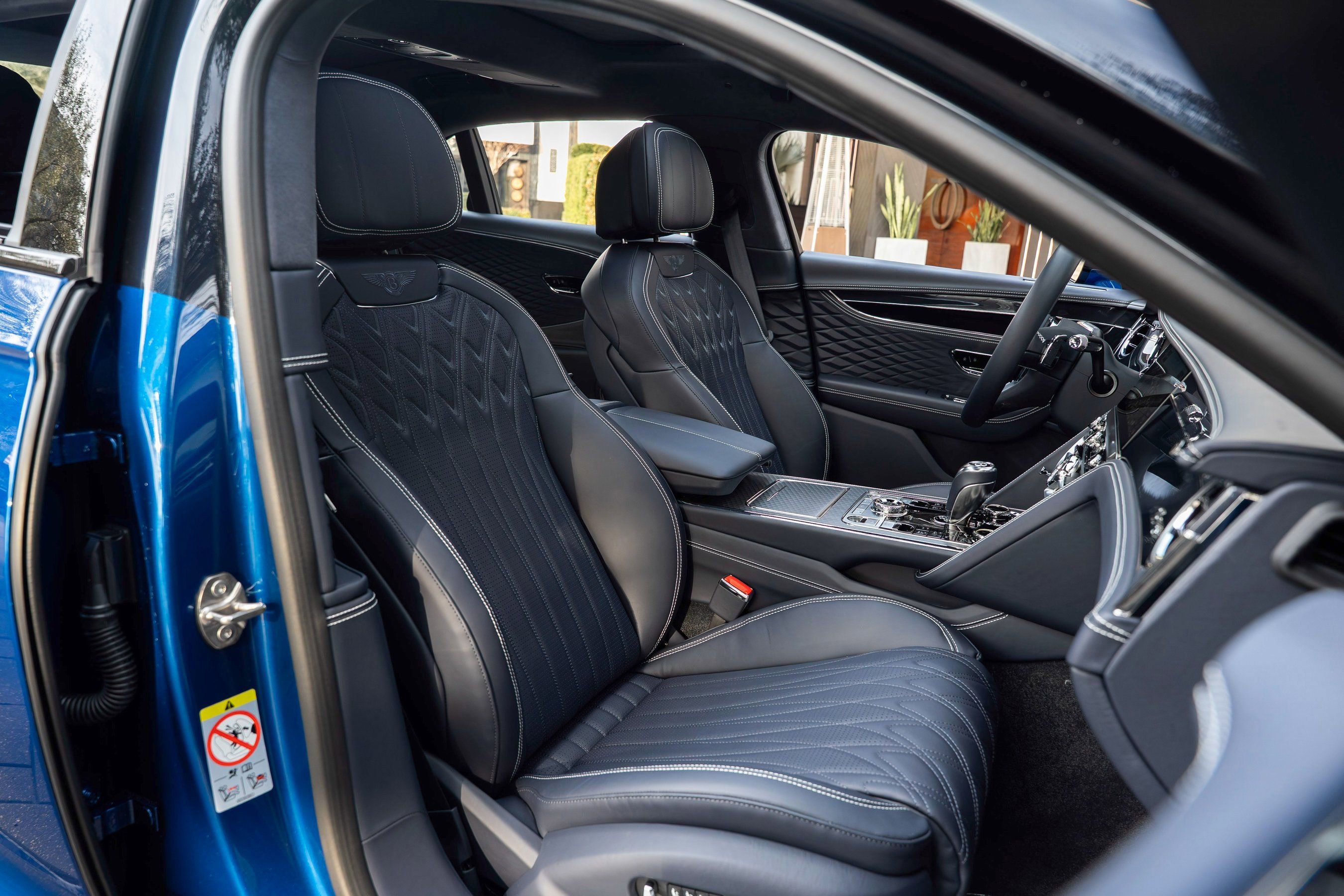 Used 2026 Bentley Flying Spur Azure image 60