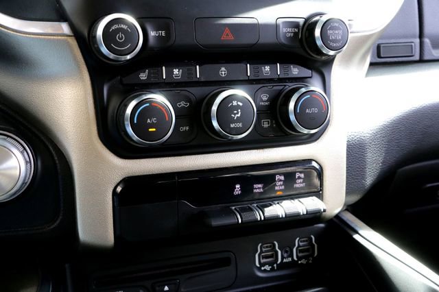 Used 2019 RAM 1500 Laramie RWD image 19