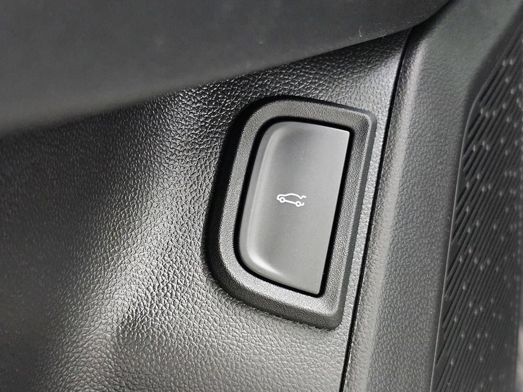 New 2027 Chevrolet Equinox LT w/ Convenience Package II FWD image 34