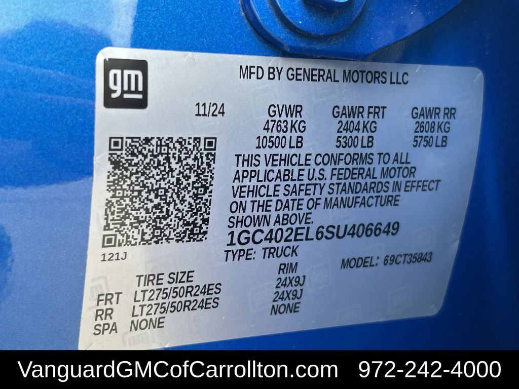 Used 2025 Chevrolet Silverado EV RST image 35