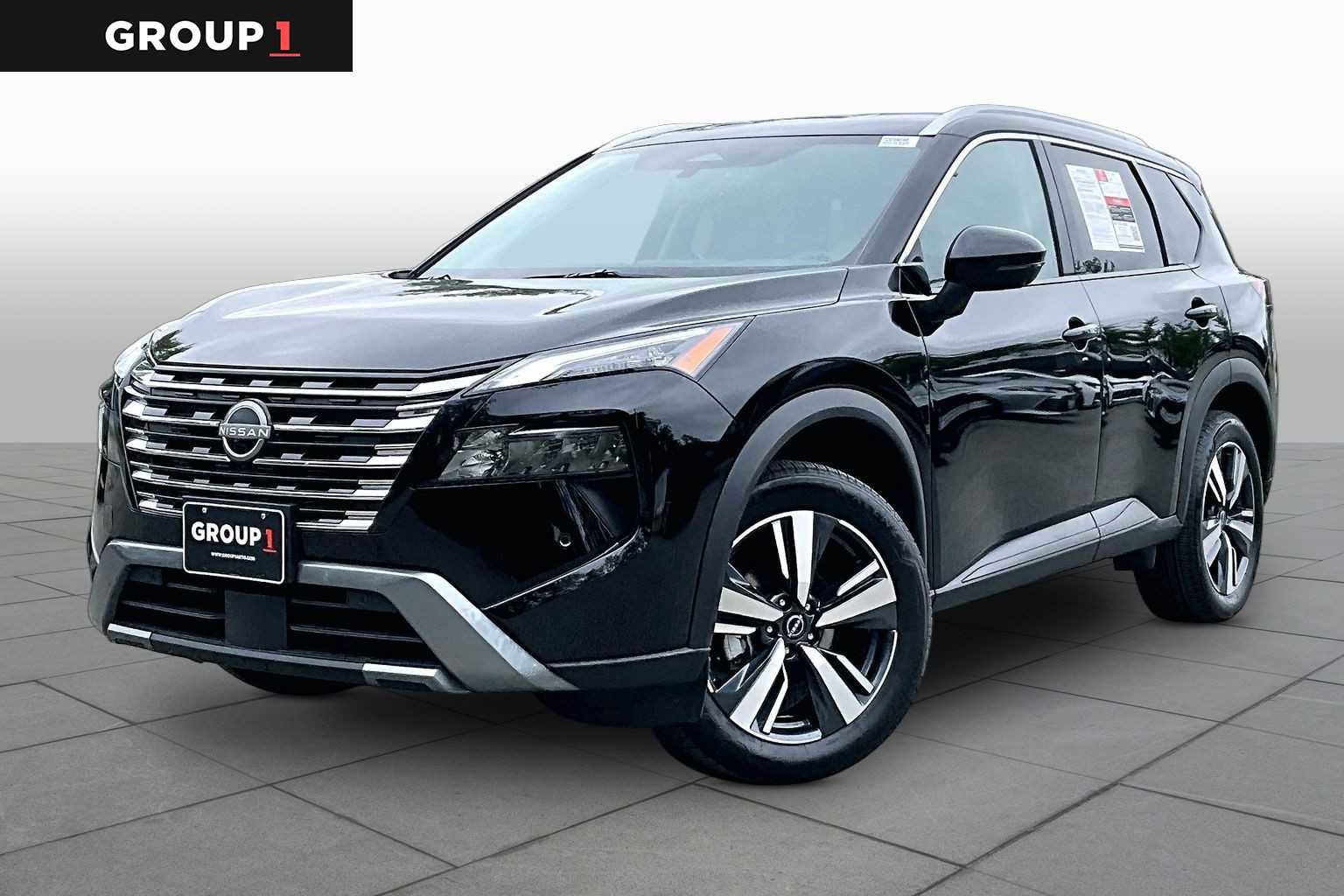 Used 2026 Nissan Rogue SL AWD/4WD image 1