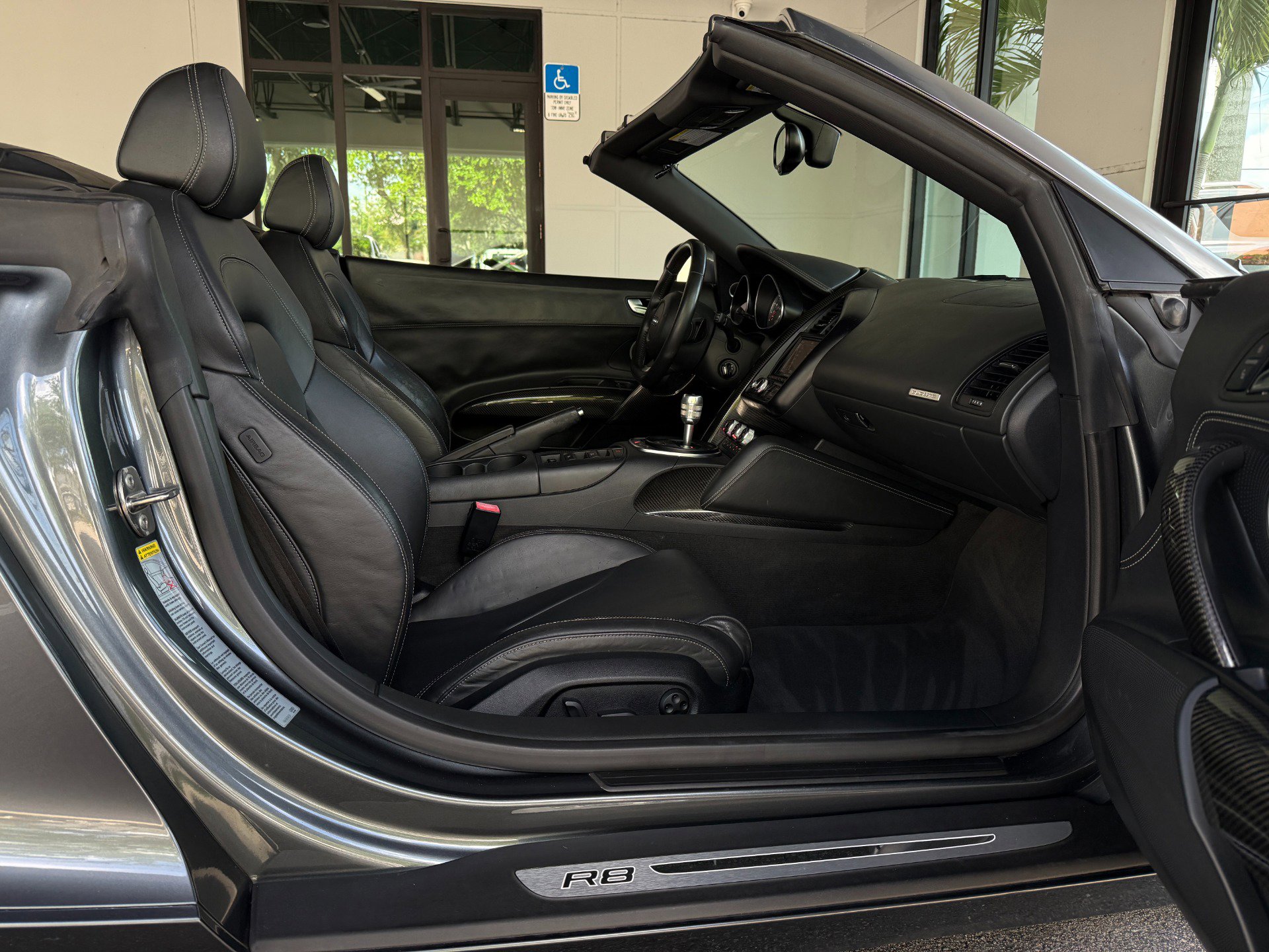 Used 2012 Audi R8 V8 AWD/4WD image 31