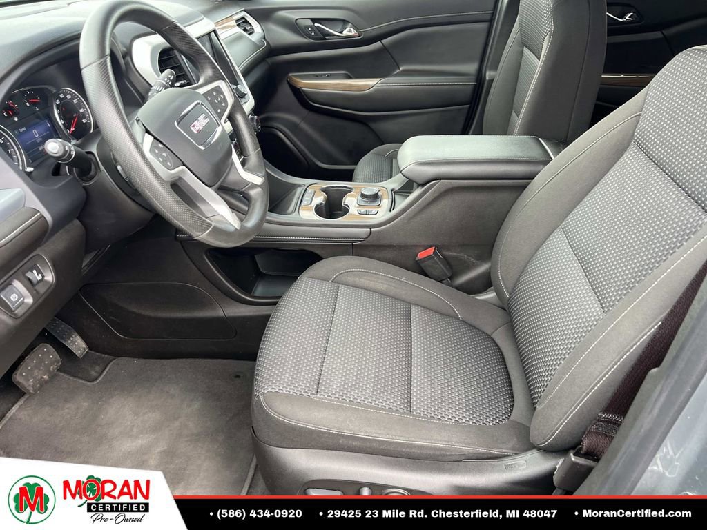 Used 2023 GMC Acadia SLE w/ LPO, Cargo Package AWD/4WD image 17