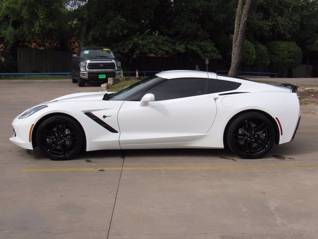 Used 2019 Chevrolet Corvette Stingray Coupe w/ Carbon Flash Badge Package image 4