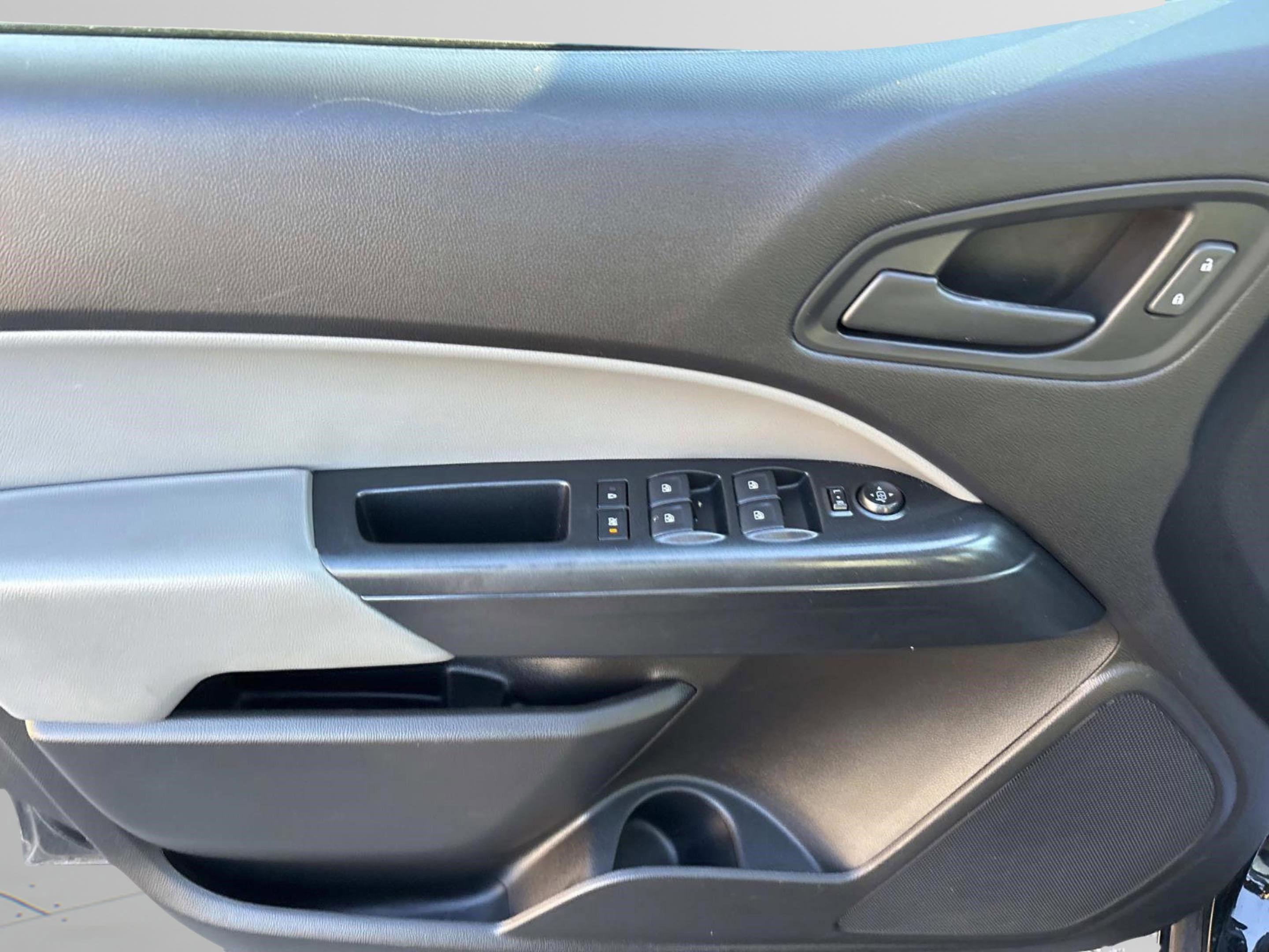 Used 2018 Chevrolet Colorado W/T w/ WT Convenience Package image 30