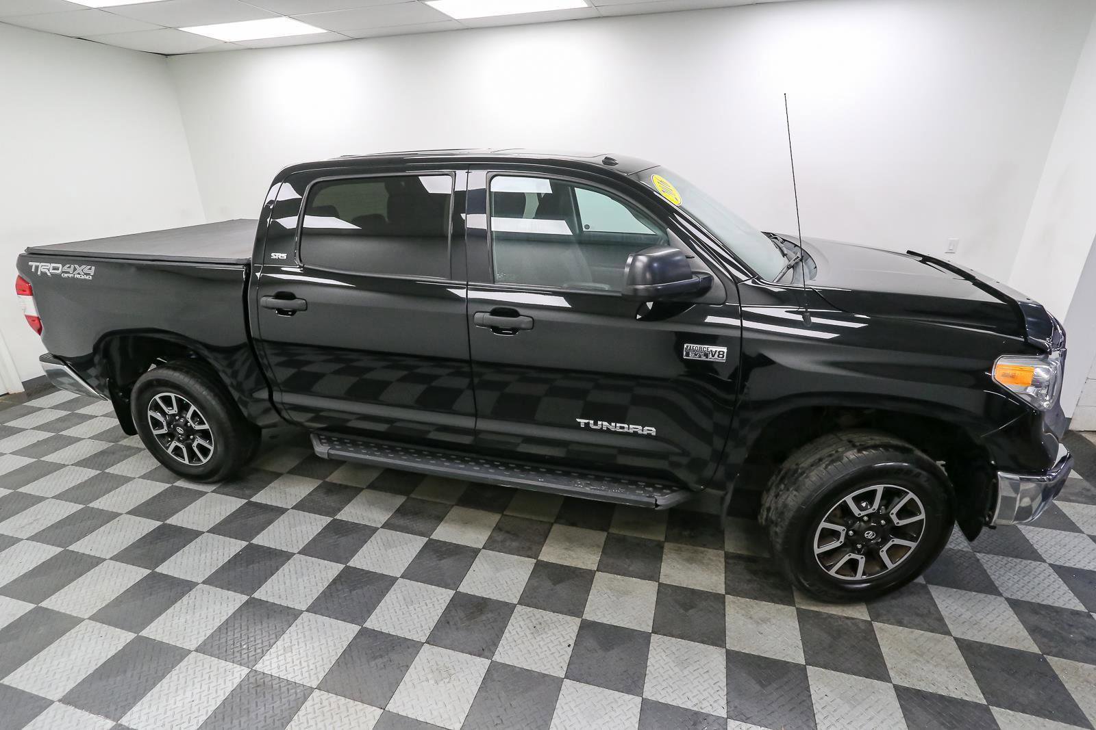 Used 2016 Toyota Tundra SR5 image 5