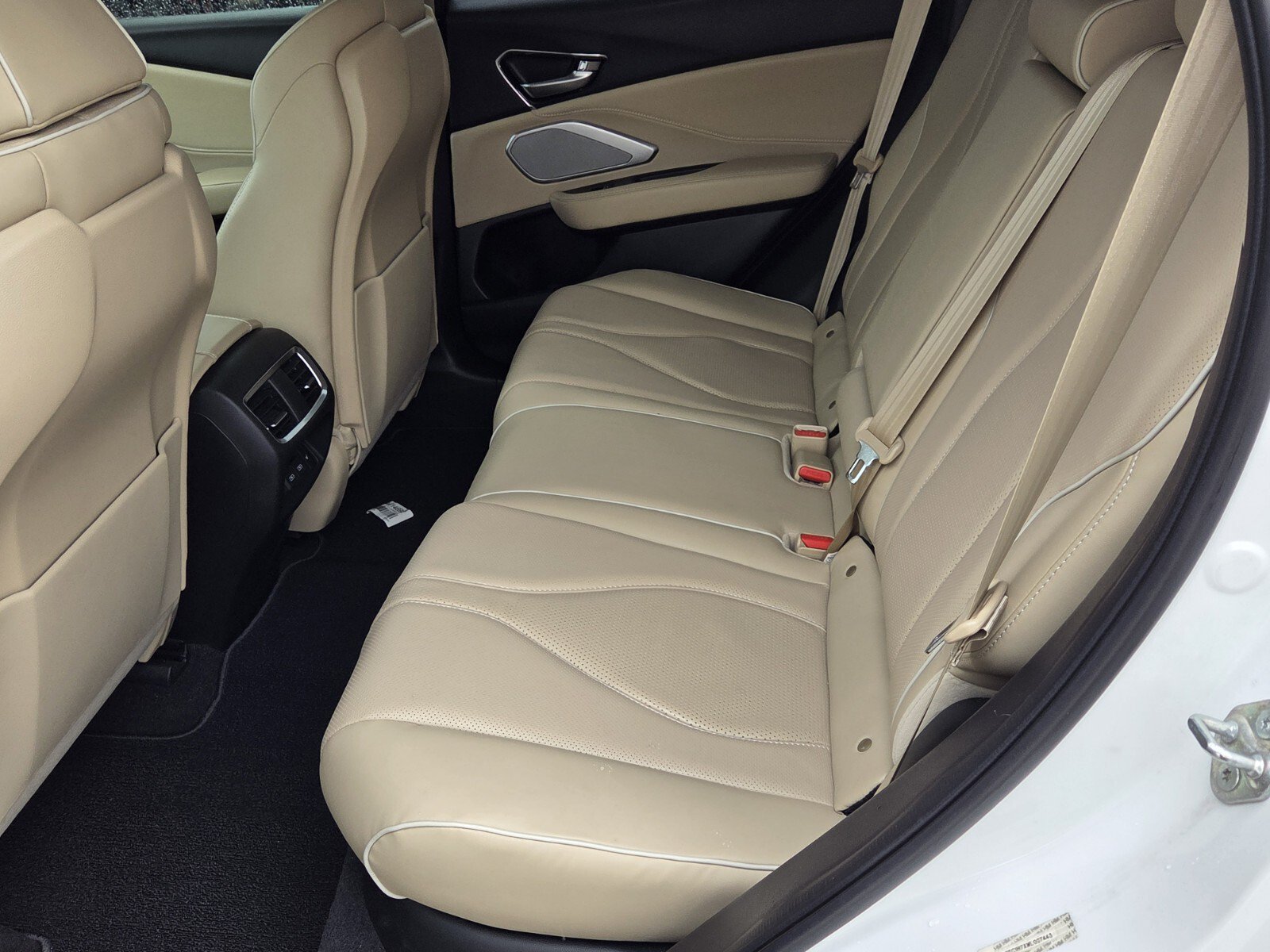 Used 2021 Acura RDX w/ Advance Package FWD image 5