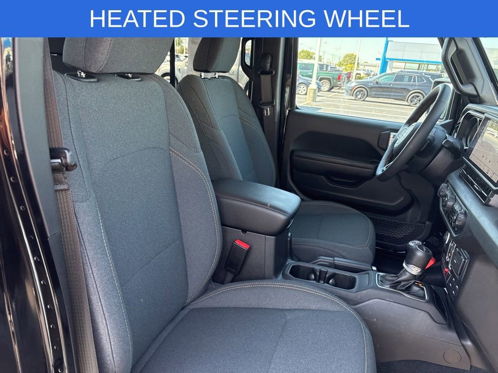 Used 2024 Jeep Gladiator Willys image 20