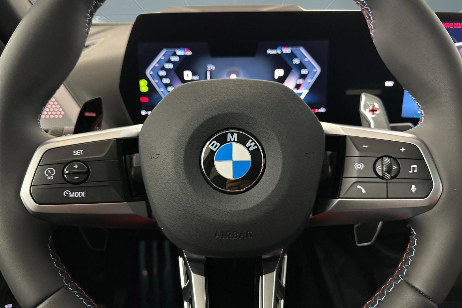 Used 2026 BMW M235i xDrive w/ Technology Package AWD/4WD image 16
