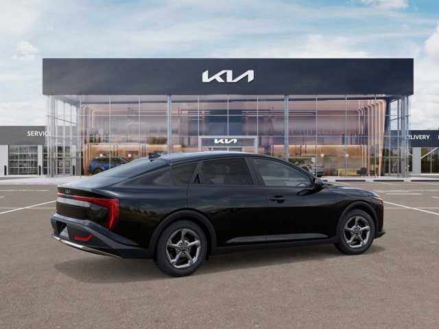 New 2026 Kia K4 LXS FWD image 6