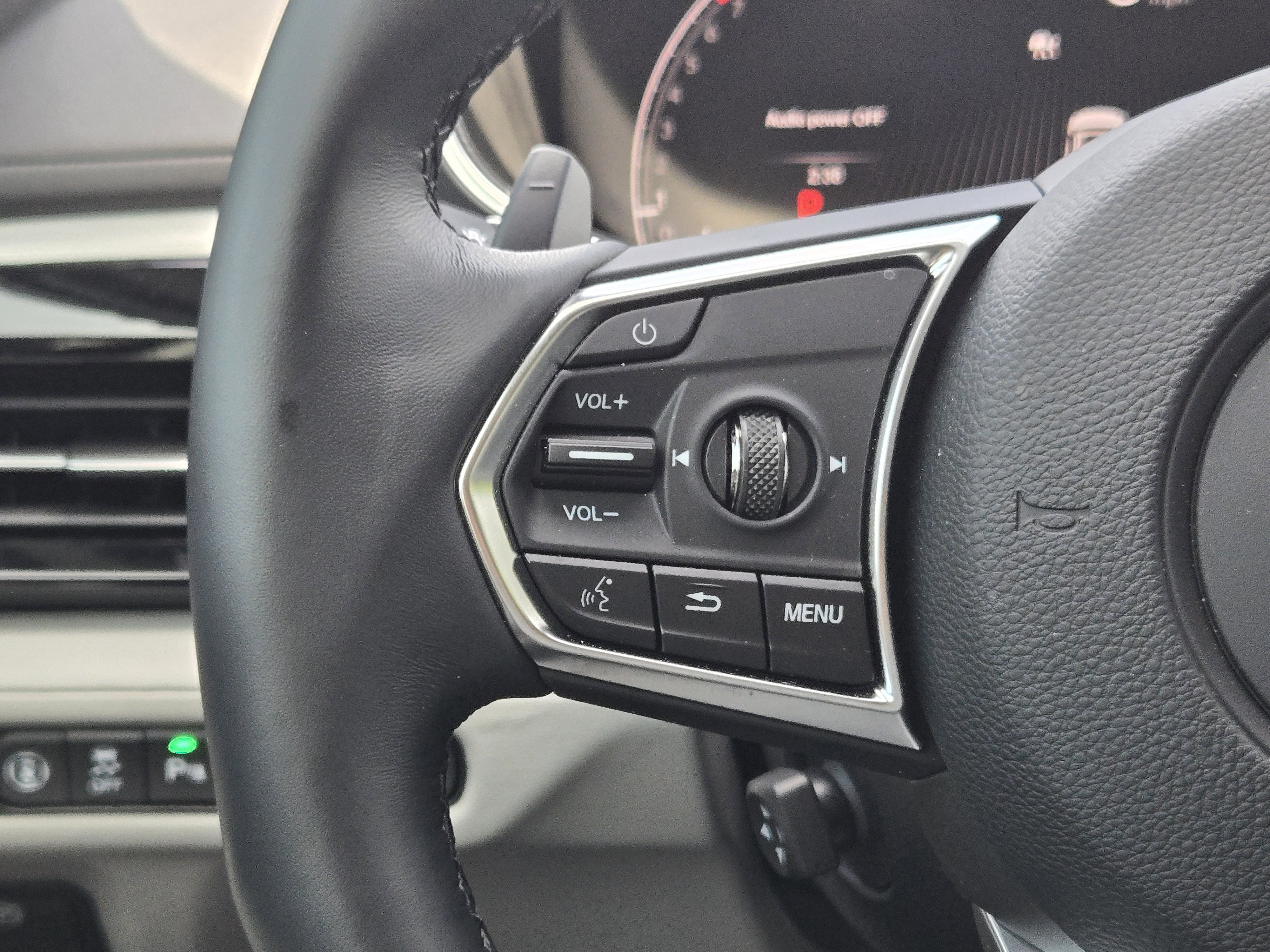 Certified 2026 Acura MDX FWD w/ Technology Package image 28