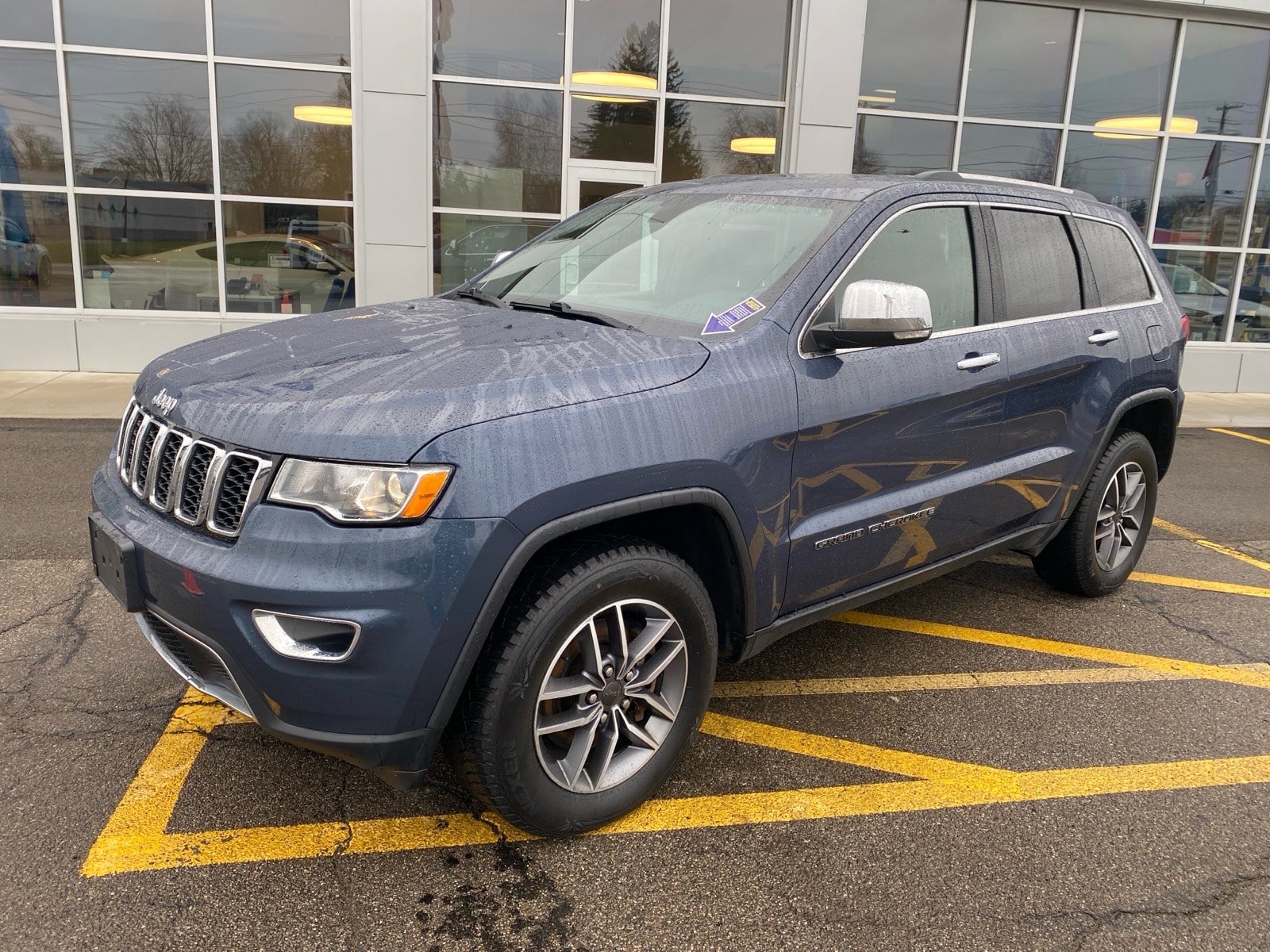 Used 2021 Jeep Grand Cherokee Limited AWD/4WD image 1
