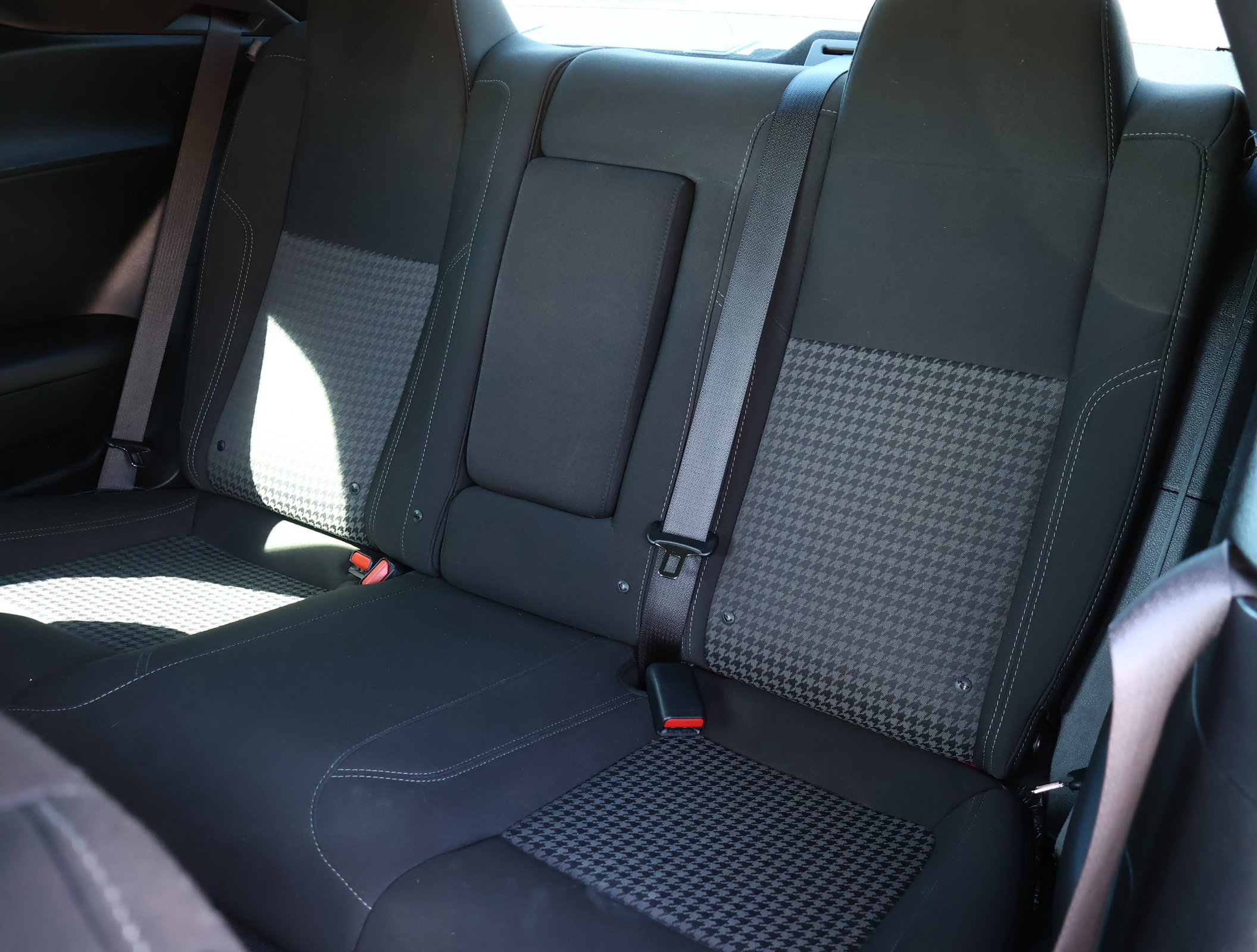 Used 2020 Dodge Challenger SXT w/ Blacktop Package image 17