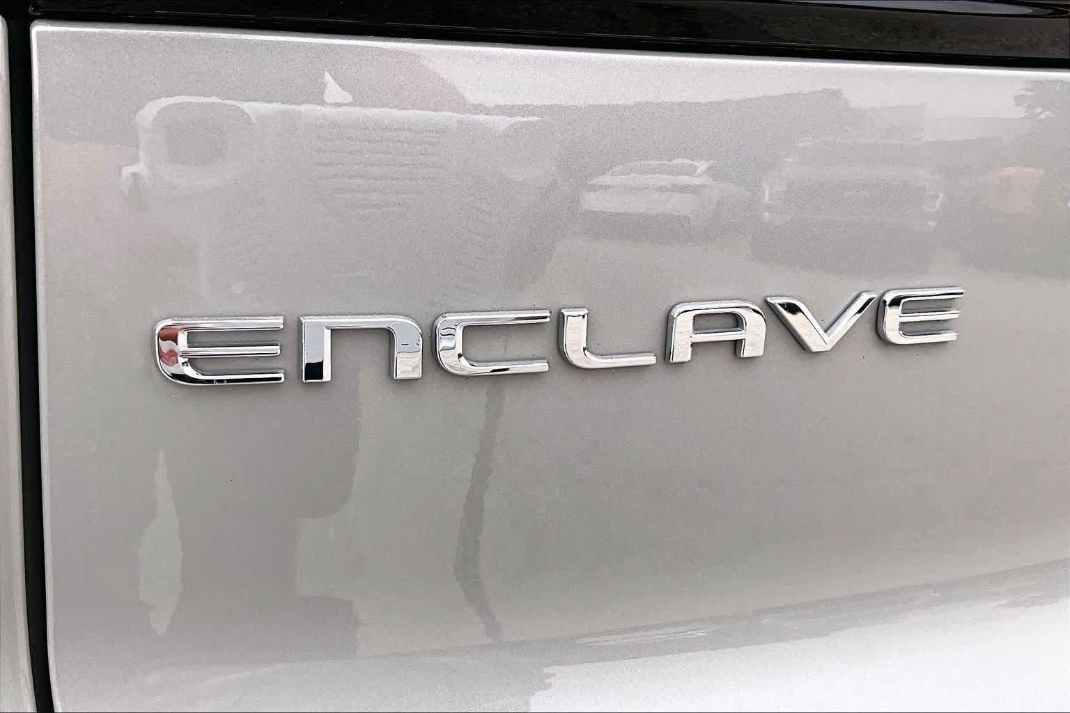 Used 2026 Buick Enclave Sport Touring w/ Power Package FWD image 30