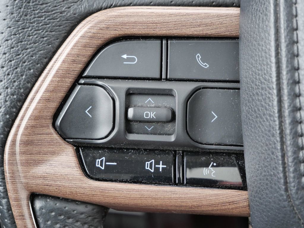 Used 2022 Toyota Tundra Limited image 41