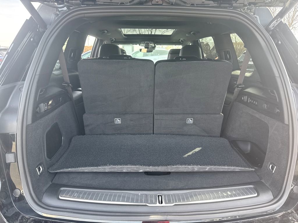 Used 2024 Jeep Grand Cherokee L Summit w/ MOPAR Finishing Package image 36