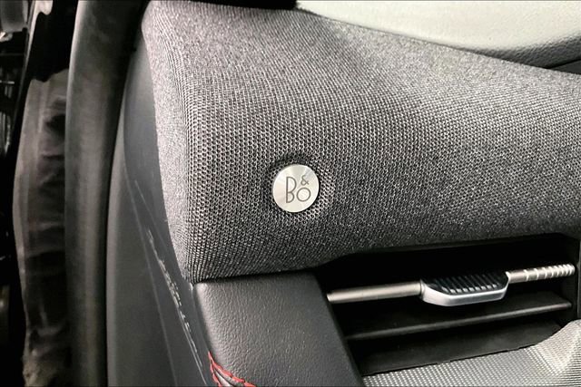 Used 2025 Ford Explorer ST-Line w/ Premium Package image 29