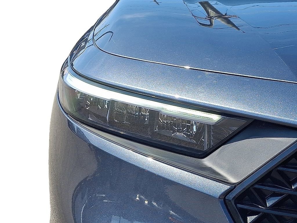 Used 2025 Honda Accord LX image 10