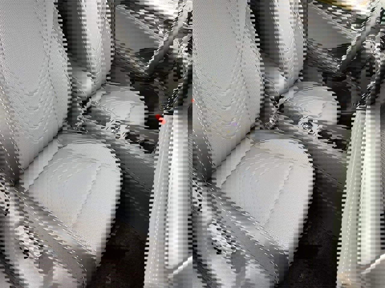 New 2026 Volkswagen Tiguan SE image 7