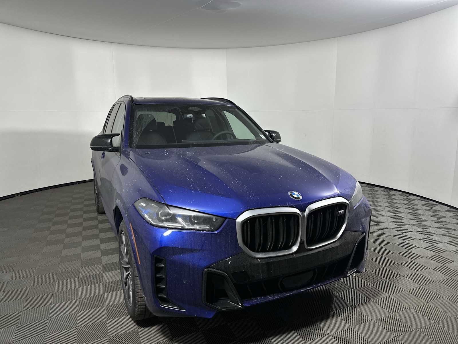 New 2026 BMW X5 M60i w/ Executive Package image 6