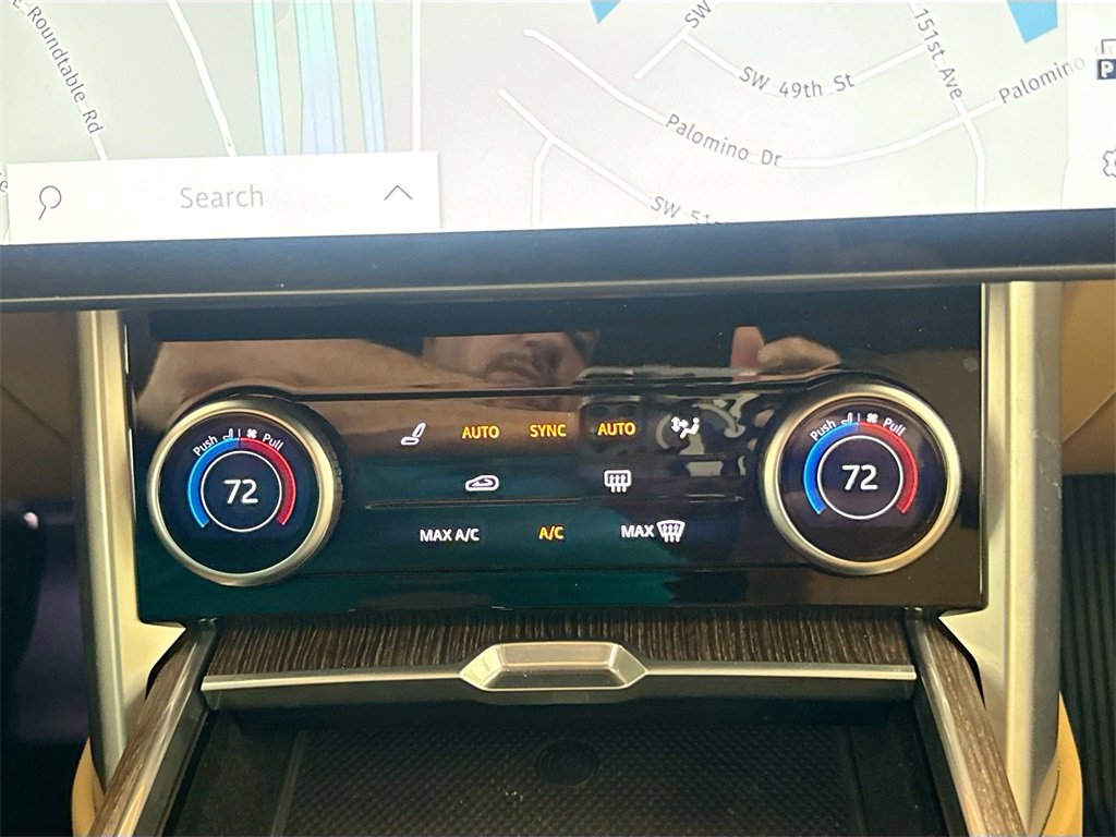 Used 2023 Land Rover Range Rover SE image 16