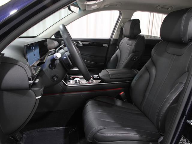 Certified 2025 Genesis GV80 2.5T Standard image 5