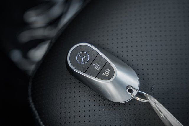 New 2026 Mercedes-Benz GLC 300 4MATIC image 44