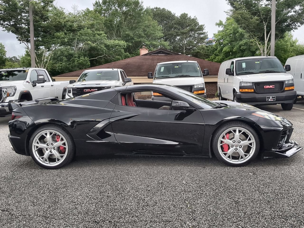 Used 2023 Chevrolet Corvette Stingray Preferred Conv w/ Z51 Performance Package RWD image 9