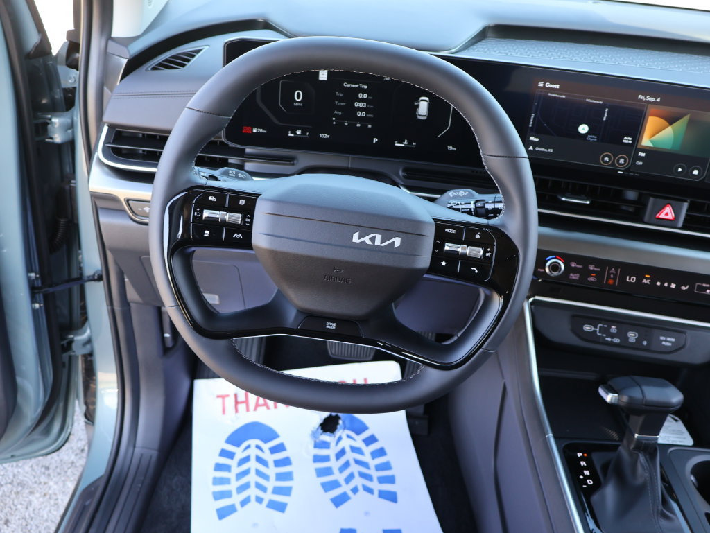 New 2027 Kia Carnival SX FWD image 19