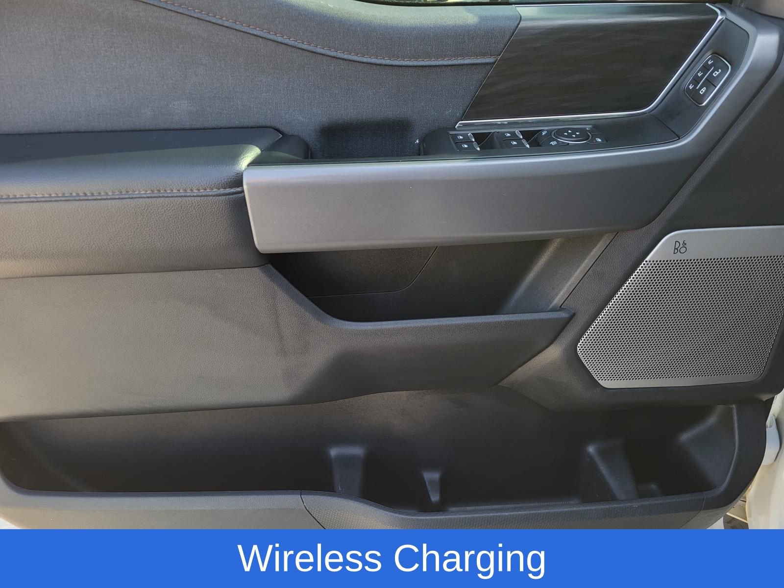 Used 2025 Ford F150 Lariat w/ Equipment Group 501A Mid image 19