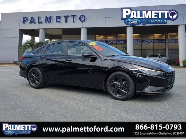 Used 2022 Hyundai Elantra SEL FWD image 1