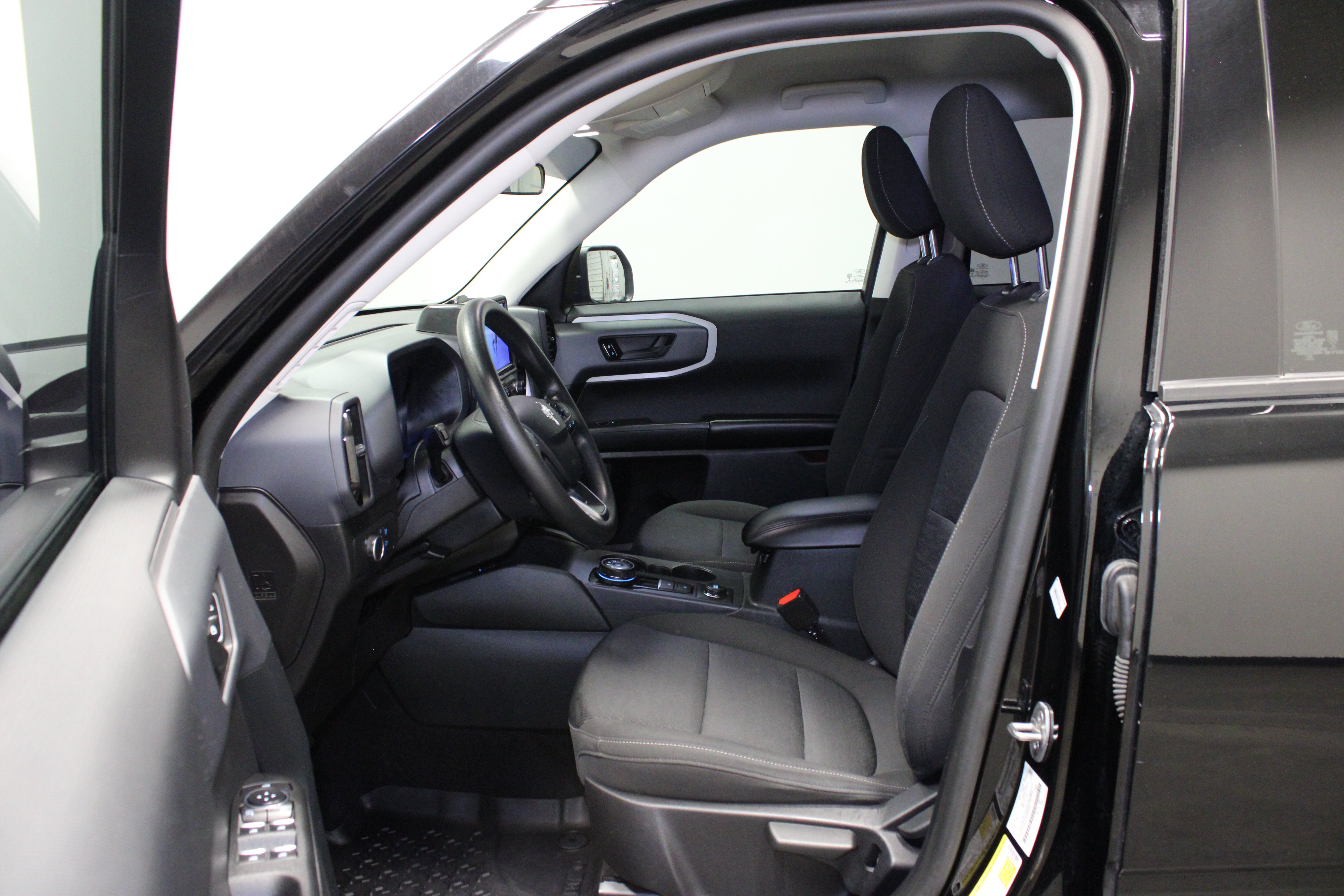 Used 2022 Ford Bronco Sport AWD/4WD image 16
