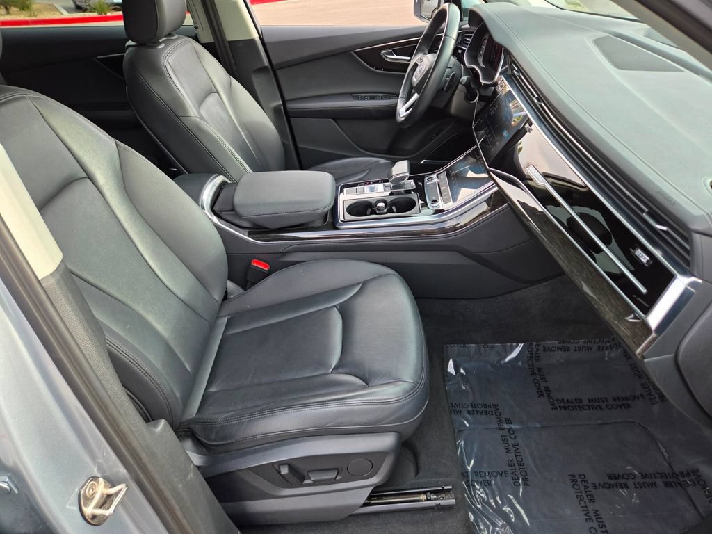 Used 2024 Audi Q7 3.0T Premium Plus AWD/4WD image 14