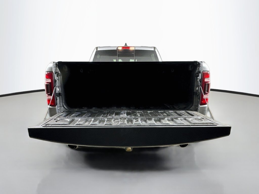 Used 2023 RAM 1500 Laramie AWD/4WD image 39