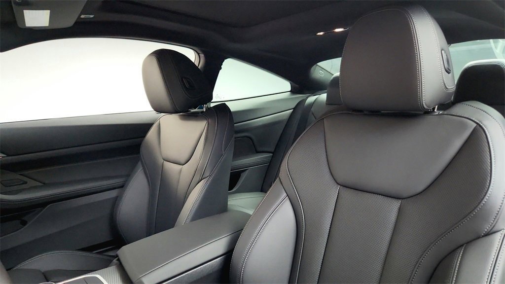 New 2026 BMW 440i xDrive Coupe w/ Premium Package image 13