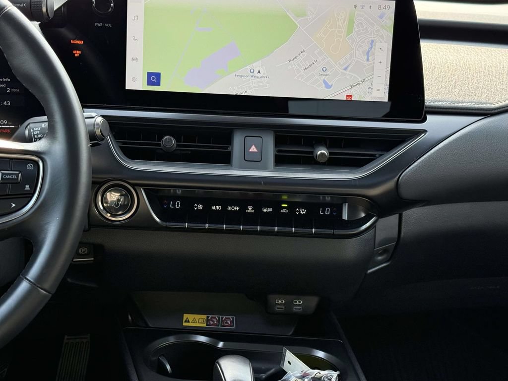 Used 2025 Lexus UX 300h AWD w/ Accessory Package (Z1) image 18