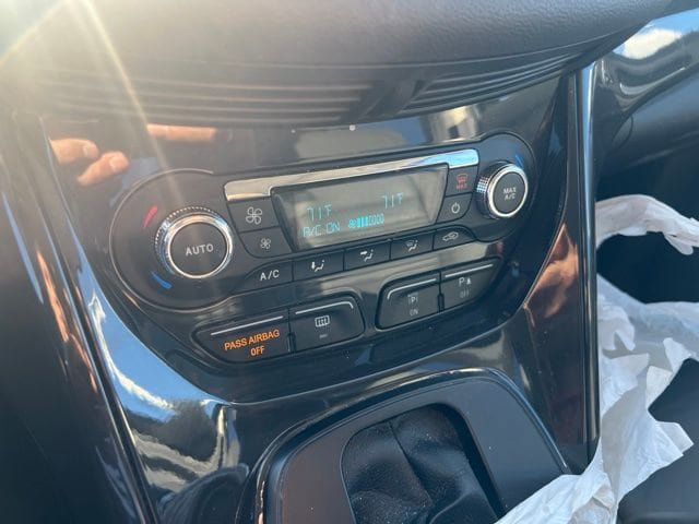 Used 2016 Ford Escape Titanium w/ Equipment Group 301A FWD image 11