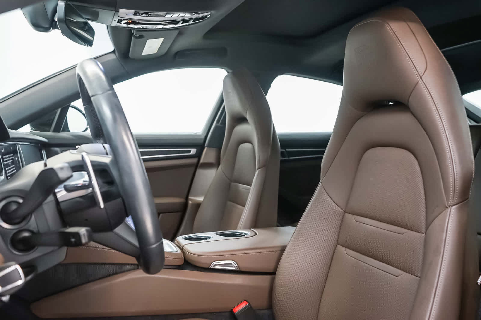 Certified 2023 Porsche Panamera Platinum Edition RWD image 5