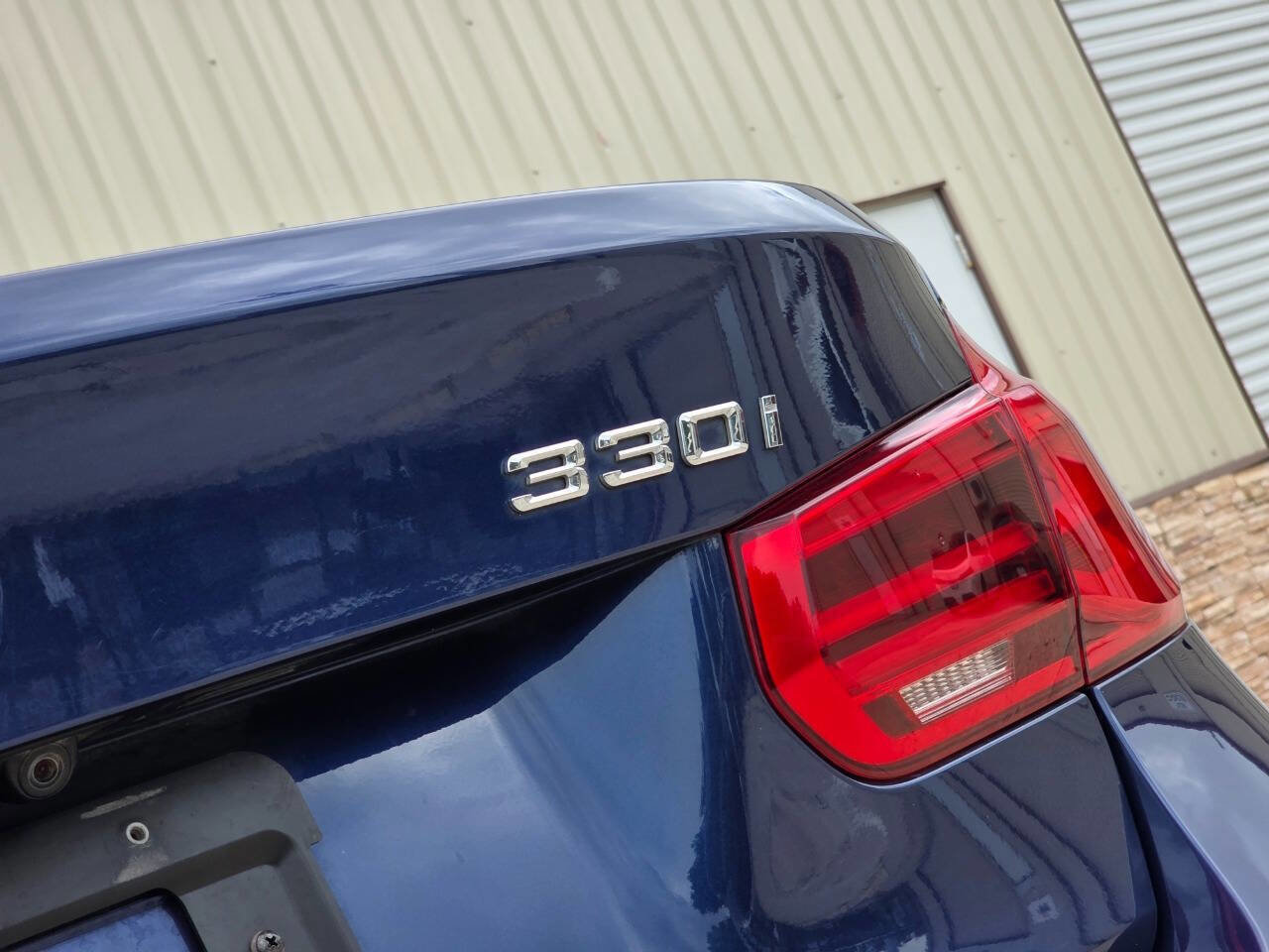 Used 2017 BMW 330i Sedan RWD image 34