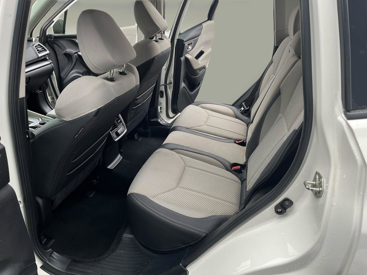 Used 2020 Subaru Forester Premium image 20