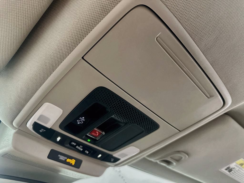 Used 2024 Honda Accord EX image 30
