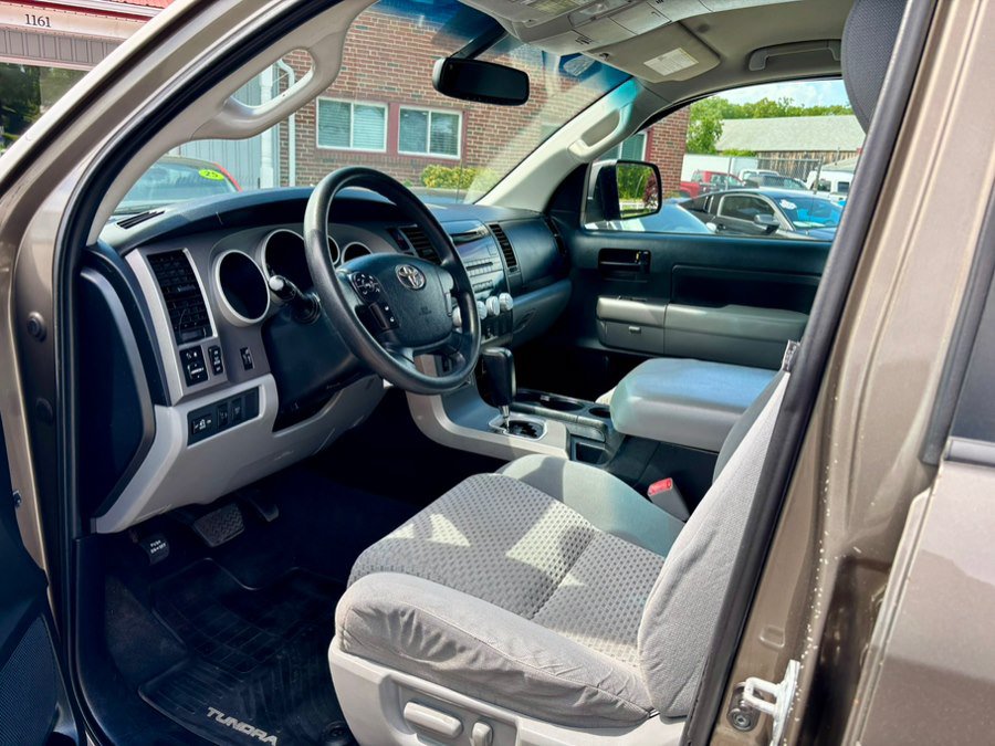 Used 2012 Toyota Tundra 4x4 Double Cab w/ TRD Off-Road Pkg image 11
