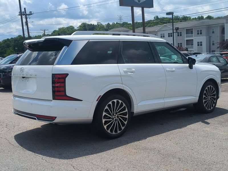 New 2026 Hyundai Palisade Calligraphy FWD image 5