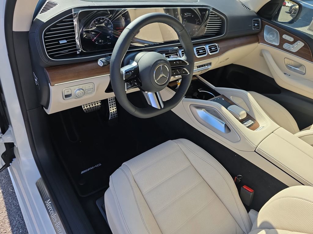 New 2026 Mercedes-Benz GLS 450 4MATIC image 9