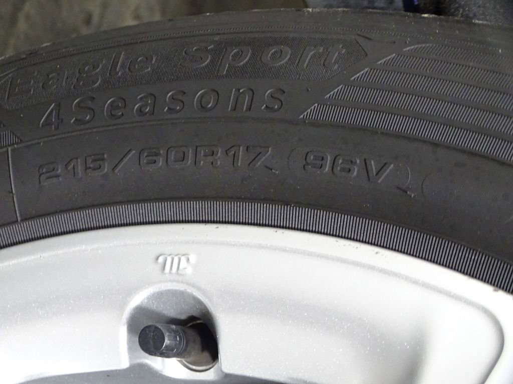 Used 2024 Dodge Hornet GT image 43