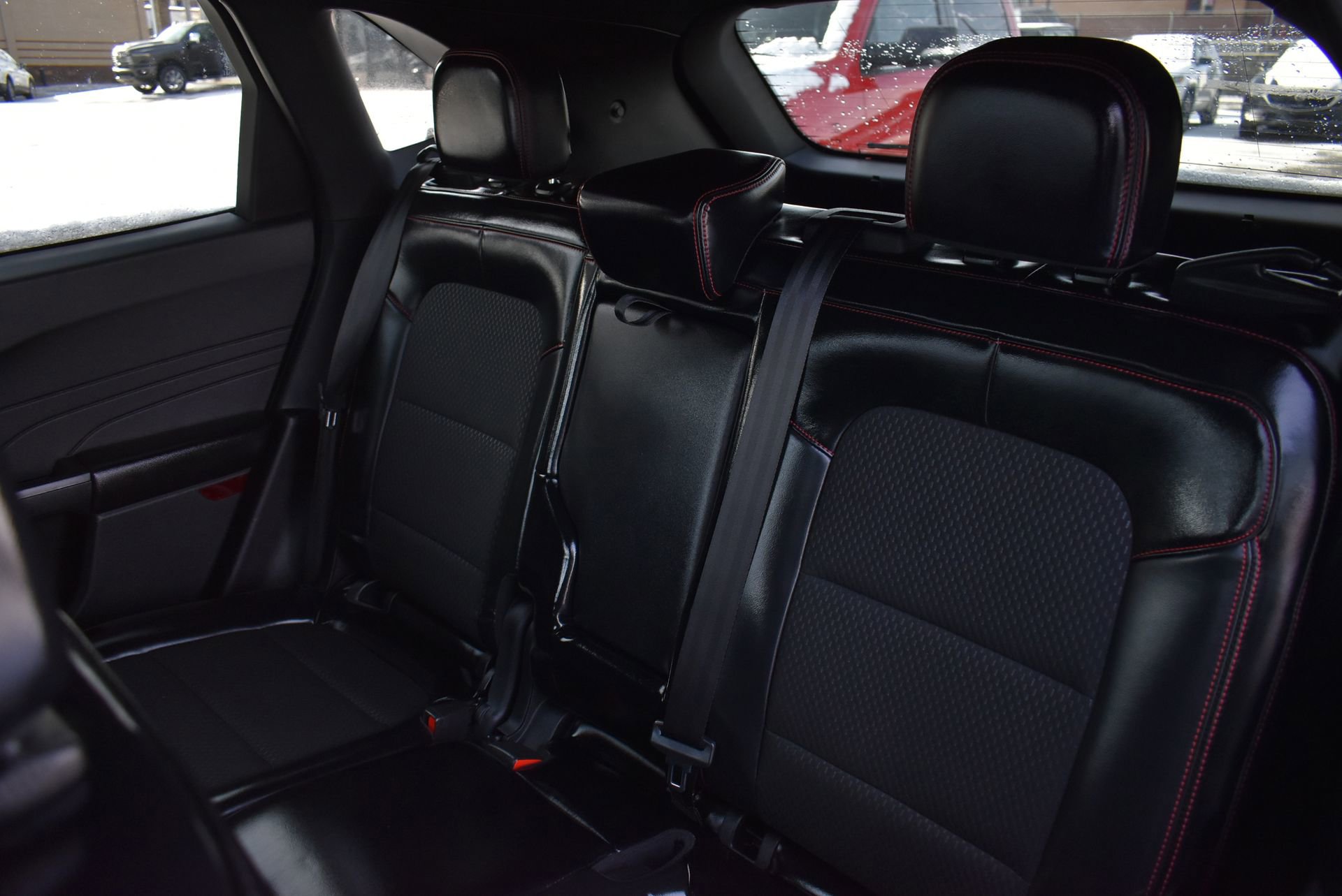 Used 2025 Ford Escape ST-Line image 15