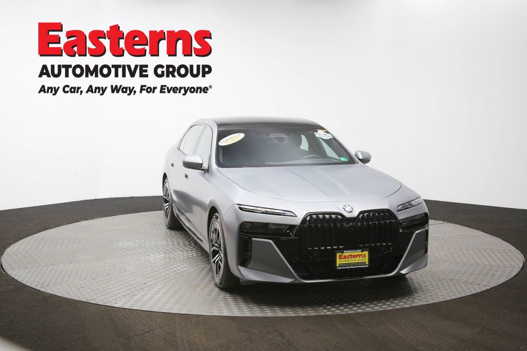 Used 2023 BMW 740i w/ Executive Package image 55