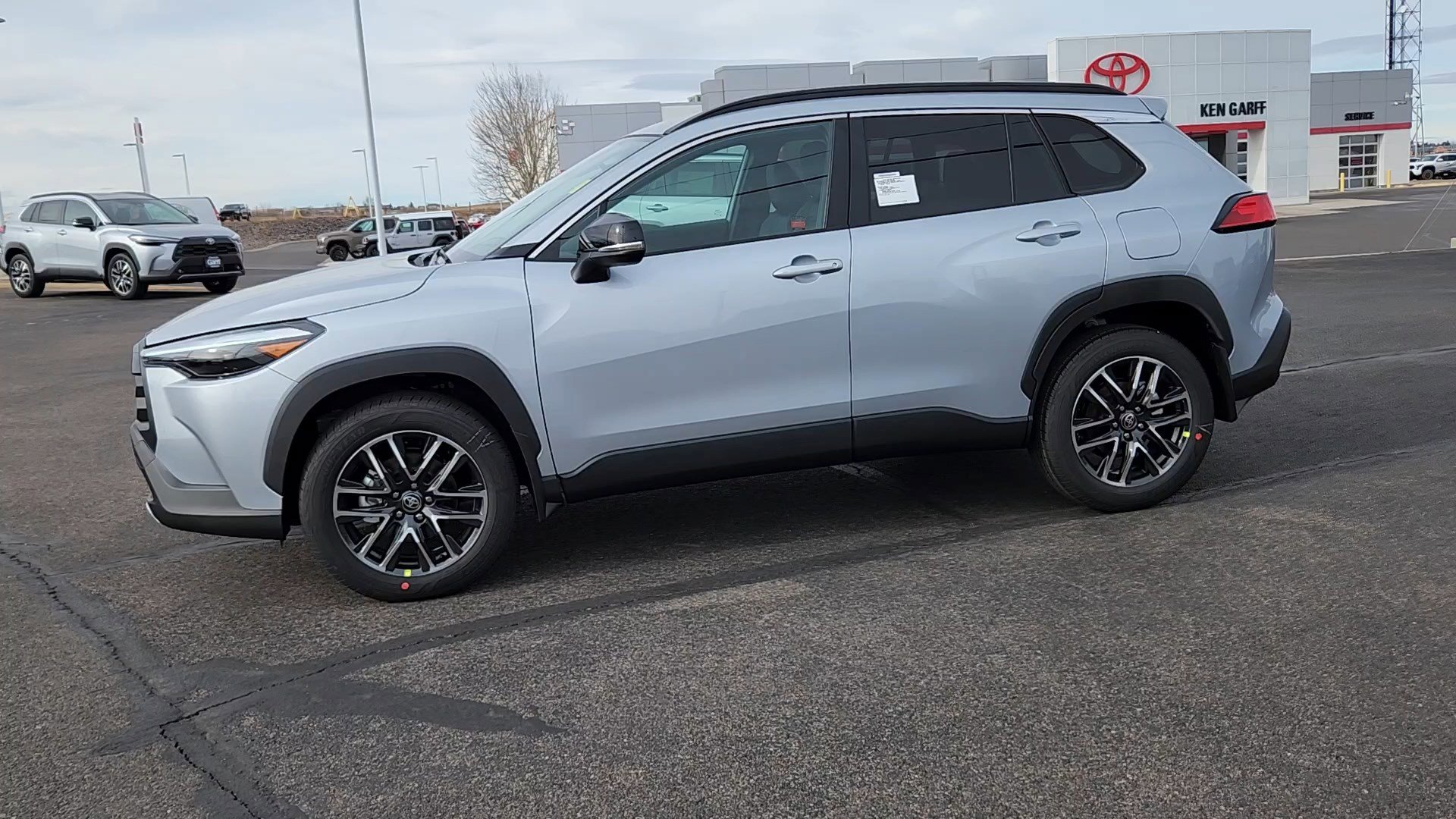 New 2026 Toyota Corolla Cross XLE image 2