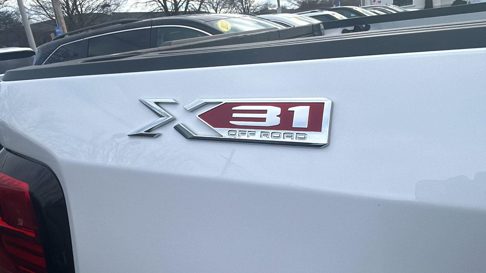 Used 2023 GMC Sierra 1500 Elevation w/ X31 Off-Road Package image 11