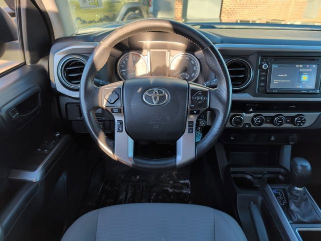 Used 2018 Toyota Tacoma SR5 image 18